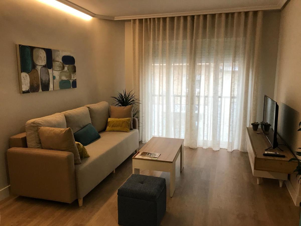 Apartamento Abuelo Mayorga Пласенсия Екстериор снимка