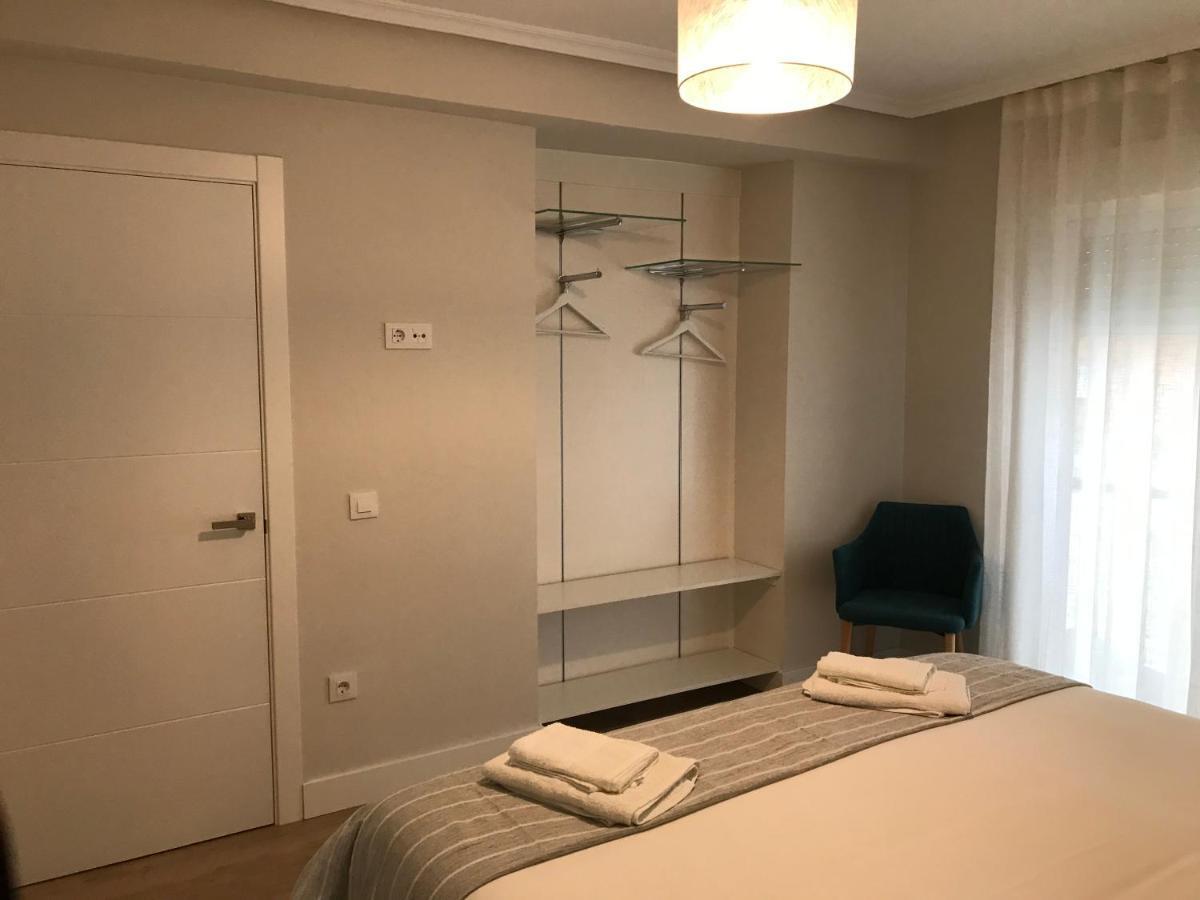 Apartamento Abuelo Mayorga Пласенсия Екстериор снимка