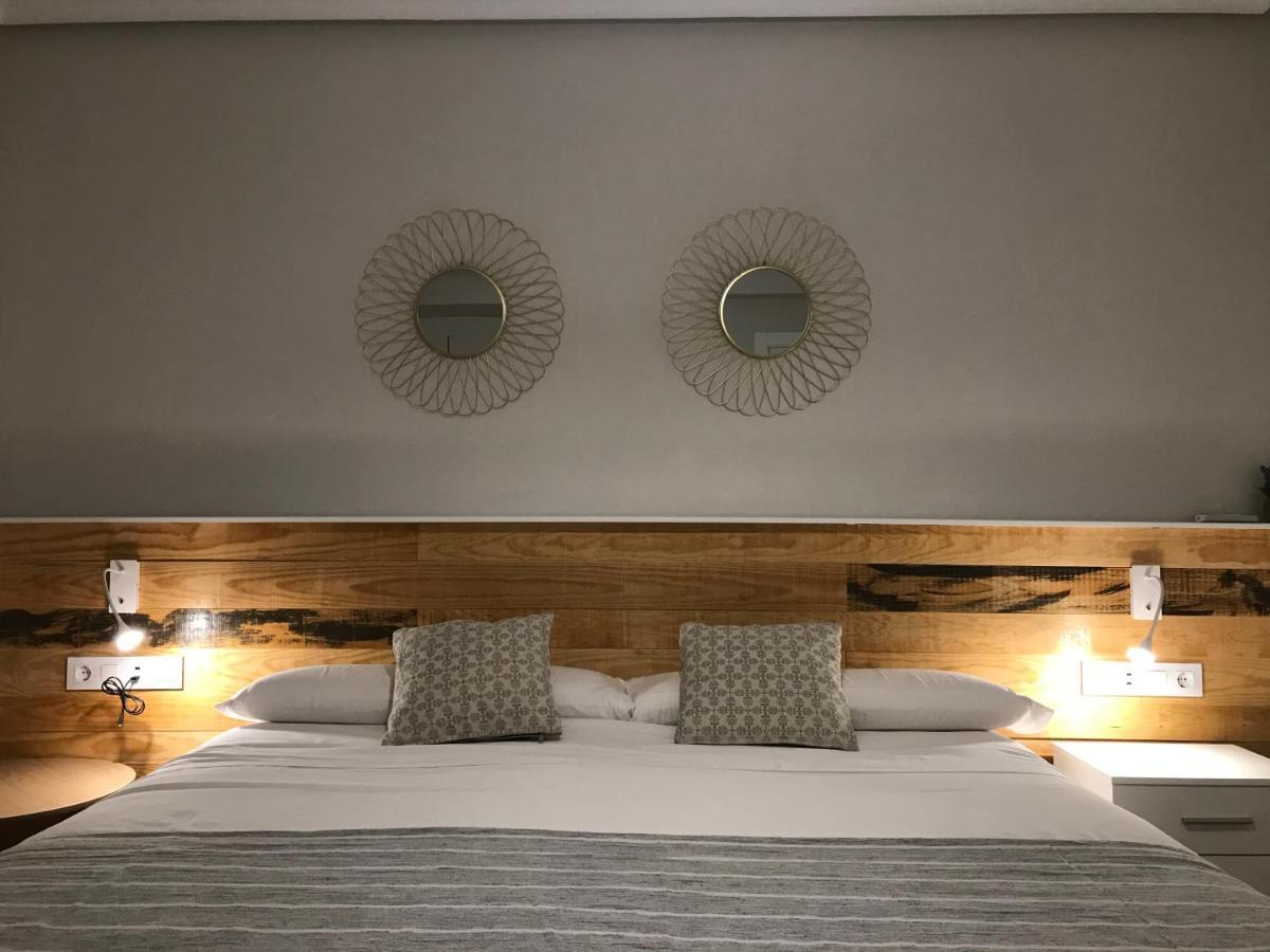 Apartamento Abuelo Mayorga Пласенсия Екстериор снимка